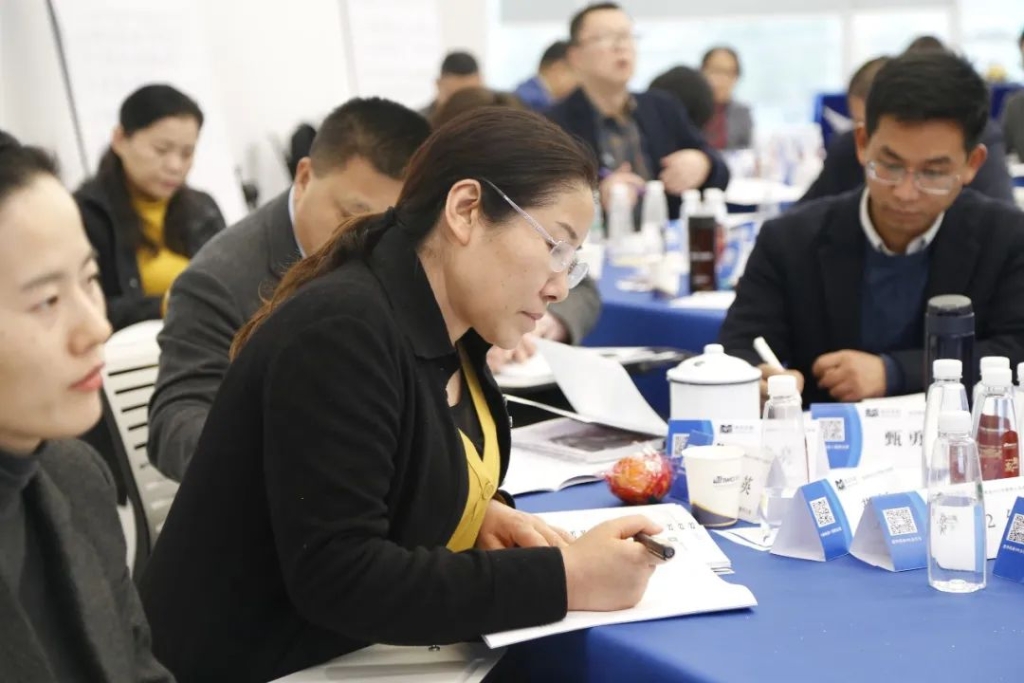 77���� �C ȫ����ȫ����̬�ȵ���������ֱ��ƽ̨